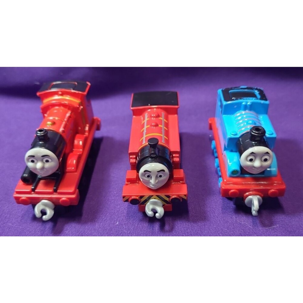 Lot of 3 Thomas the Train Diecast Trains - Engines - Thomas, Victor & James